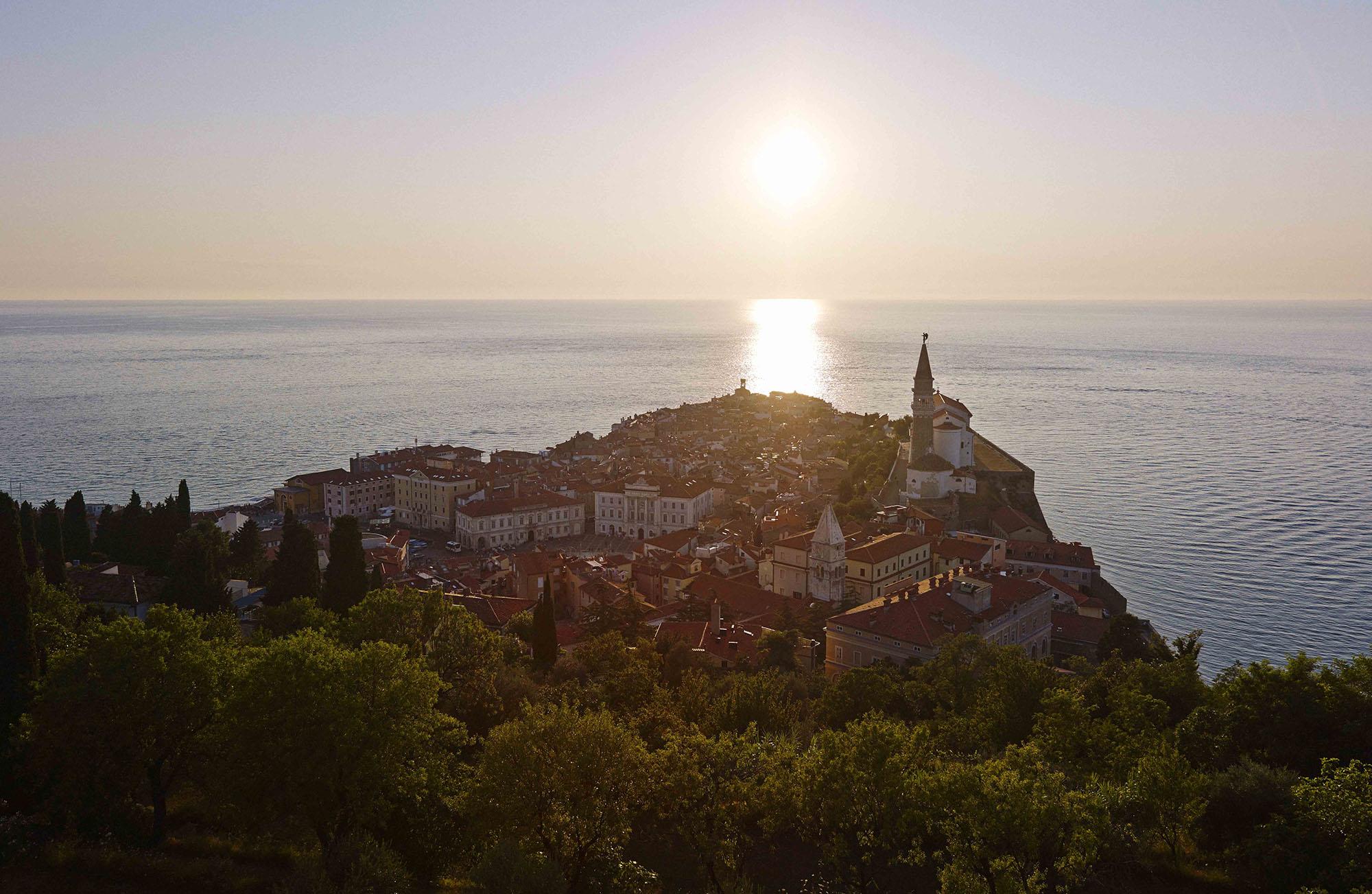 Hotel Mirna - Terme & Wellness Lifeclass Порторож Екстериор снимка